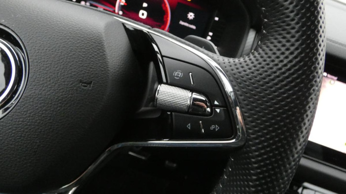 Škoda Kodiaq 2,0 TDI Sportline DSG na operativní leasing