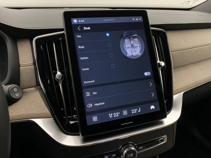 Volvo XC90 T8 AWD RECHARGE BRIGHT PLUS 7m na operativní leasing