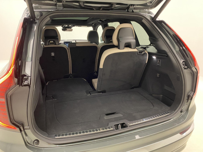 Volvo XC90 T8 AWD Plug-in BRIGHT ULTRA na operativní leasing
