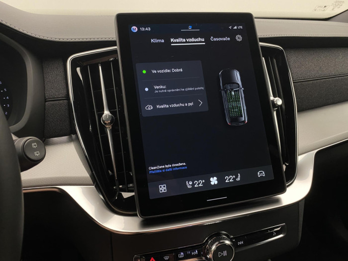 Volvo XC90 B5 AWD AUT BLACK EDITION PLUS na operativní leasing
