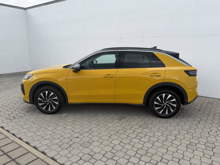 Volkswagen T-Roc Life 7DSG 1,5eTSI / 85kW na operativní leasing