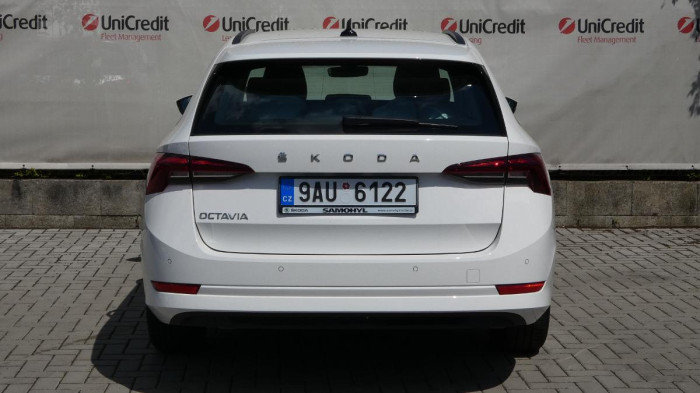 Škoda Octavia 2,0 TDI Ambition na operativní leasing