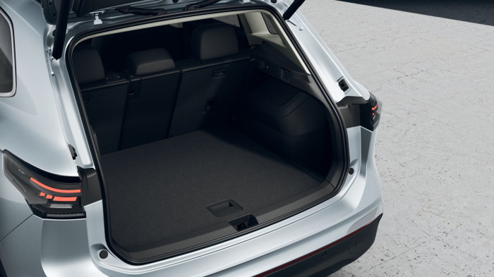 Volkswagen Tiguan Elegance 1,5 TSI 150 kW eHybrid na operativní leasing