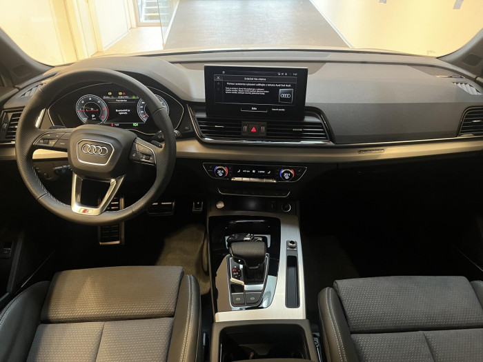Audi Q5 Spb Sline 40 TDI quattro Stronic na operativní leasing
