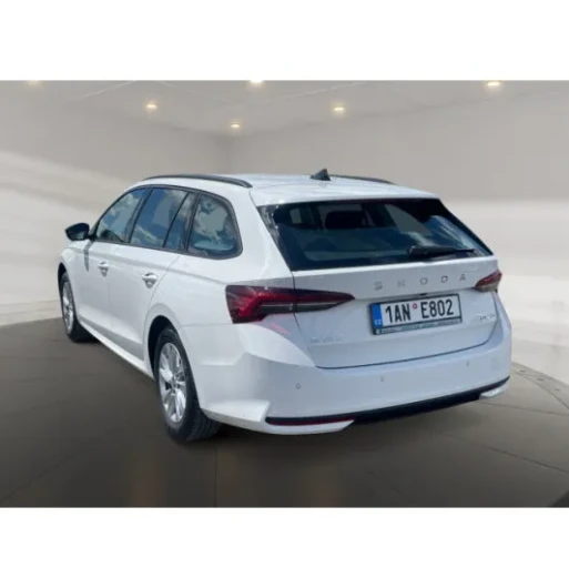 Škoda Oct. Com. 1.5T 85 Selection AT na operativní leasing