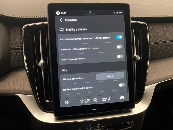 Volvo XC90 B5 AWD AUT DARK PLUS na operativní leasing