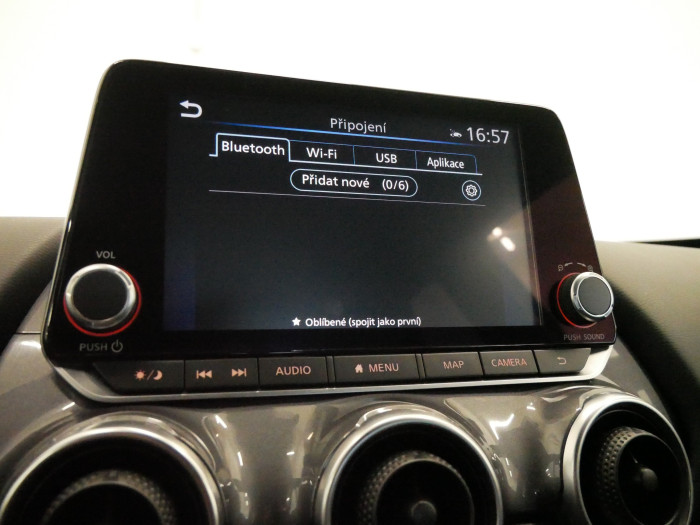 Nissan Juke 1.0 DIG-T 84 kW N-Connecta na operativní leasing