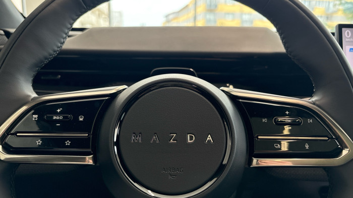 Mazda CX-6e Takumi 78 kWh na operativní leasing