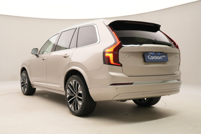 Volvo XC90 T8 AWD Plug-in BRIGHT PLUS 7m na operativní leasing