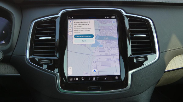 Volvo XC90 B5 AWD Ultimate Bright 7 míst na operativní leasing