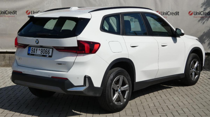 BMW X1 sDrive 18i DCT na operativní leasing