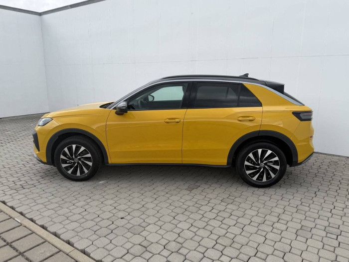 Volkswagen T-Roc Life 7DSG 1,5eTSI / 85kW na operativní leasing