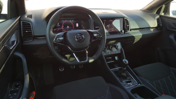 Škoda Karoq 1,5 TSI Sportline na operativní leasing