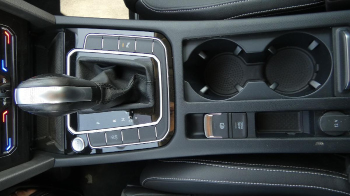Volkswagen Passat 2.0 TDI 147kW BMT 4MOT DSG Ele na operativní leasing