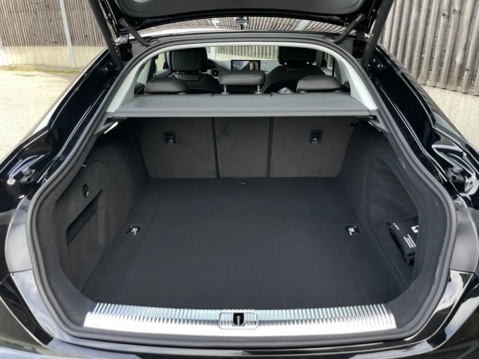 Audi A5 Sportback S line 40 TDI 150 kW Nafta Automatická převodovka na operativní leasing