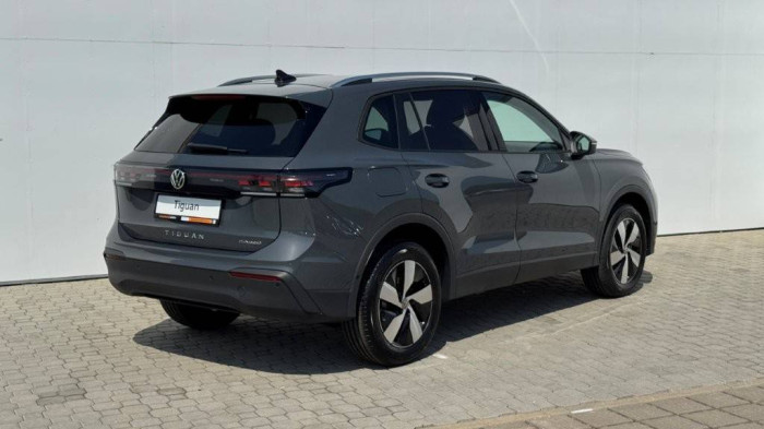 Volkswagen Tiguan People eHybrid 6DSG 1,5TSi / 110kW na operativní leasing