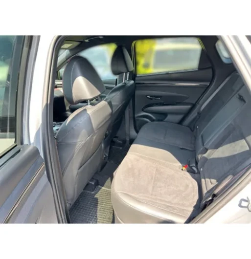 Hyundai Tuc.1.6HEV 169 NL Style 4x4 AT na operativní leasing