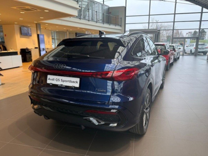 Audi Q5 Spb TDI quattro Stronic na operativní leasing