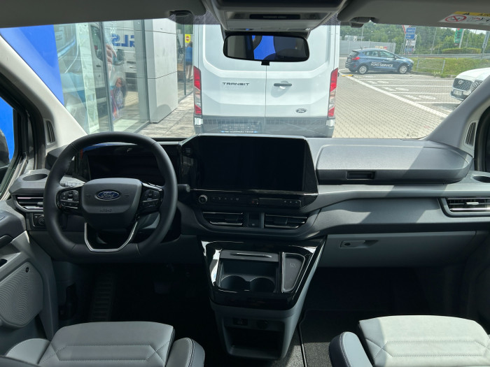 Titanium X L1 2.5 PHEV 171kW na operativní leasing