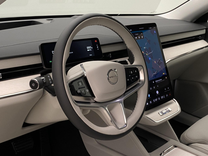 Volvo ES90 PURE ELECTRIC EXT.SINGLE ULTRA na operativní leasing