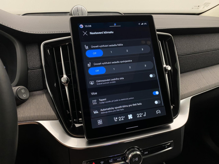 Volvo XC90 T8 AWD Plug-in BRIGHT ULTRA na operativní leasing