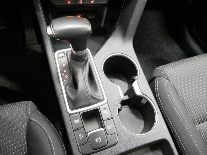 Kia Sportage 1.6 CRDi 100 kW Black Edition na operativní leasing