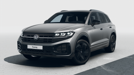 Volkswagen Touareg R-Line V6 3,0 TDI 210 kW 4MOT na operativní leasing