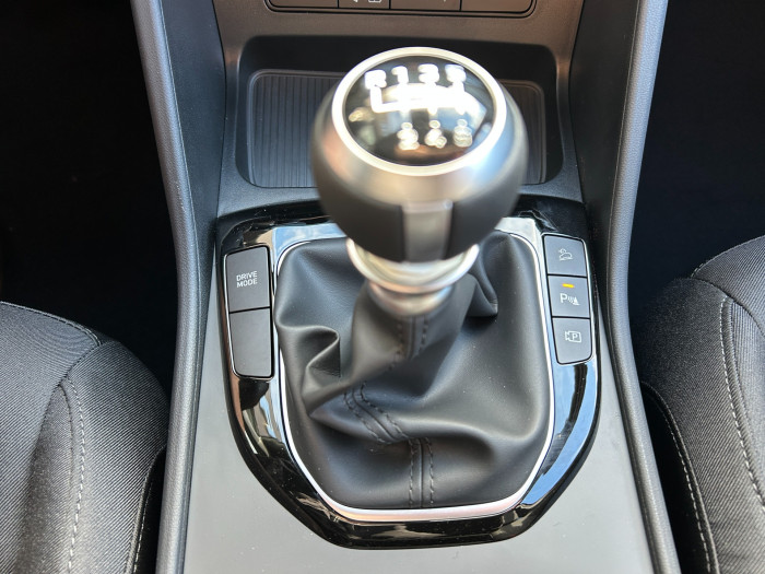 Hyundai Tucson 1,6 TGDI MT GO Czech! na operativní leasing