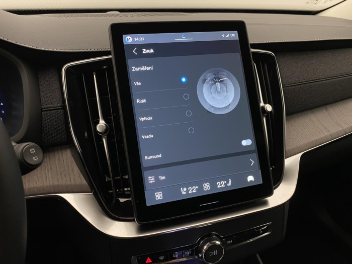 Volvo XC90 B5 AWD AUT BRIGHT PLUS na operativní leasing