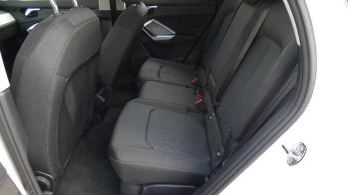 Audi Q3 2,0 TFSI Sportback quattro S-l na operativní leasing