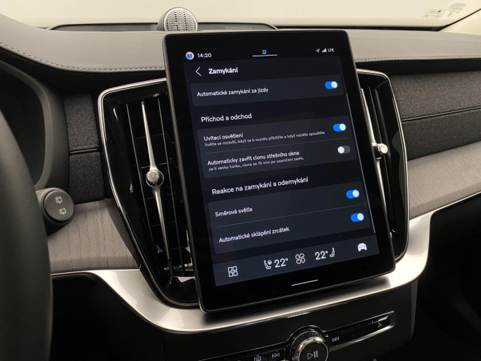 Volvo XC90 B5 AWD AUT DARK PLUS 7míst na operativní leasing