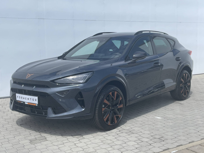 CUPRA Formentor DSG 4WD 2,0 TSI / 150kW na operativní leasing