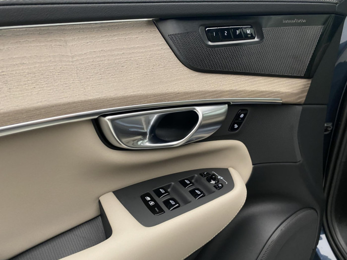 Volvo XC90 B5 AWD AUT BRIGHT PLUS 7míst na operativní leasing