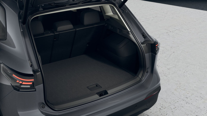 Volkswagen Tiguan People 1,5 TSI 150 kW eHybrid na operativní leasing