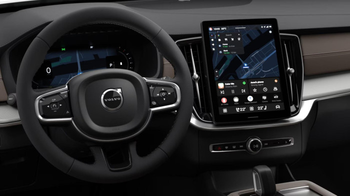 Volvo XC90 B5 AWD AUT CORE 7míst na operativní leasing
