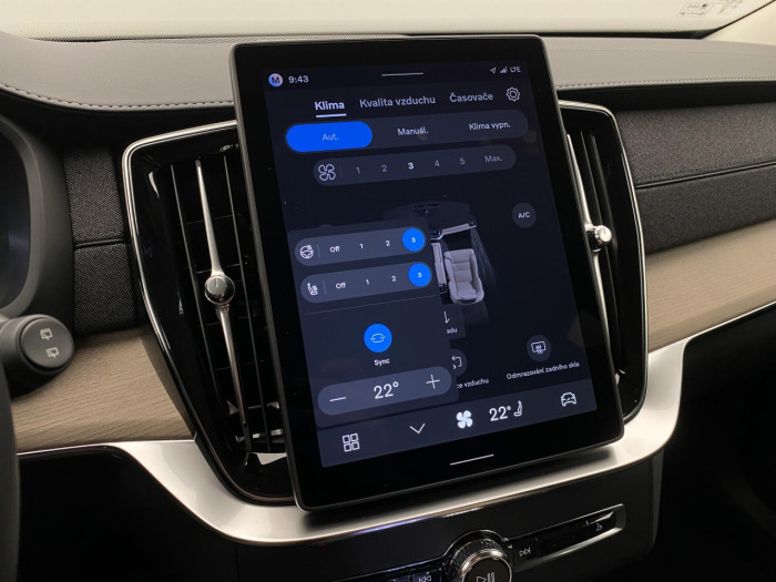 Volvo XC90 T8 AWD RECHARGE BRIGHT PLUS 7m na operativní leasing