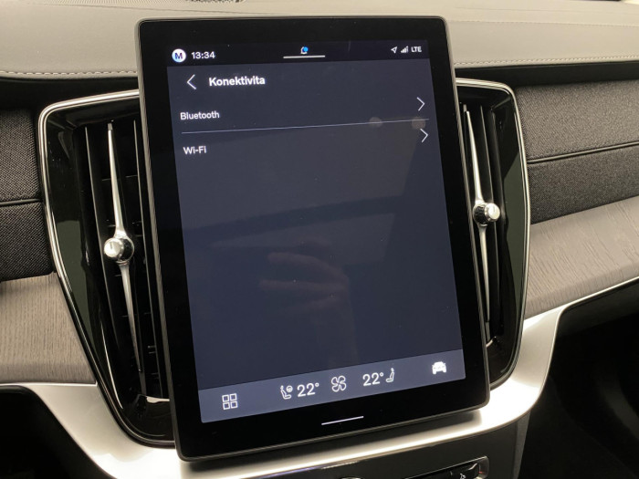 Volvo XC90 T8 AWD RECHARGE BRIGHT ULTRA na operativní leasing