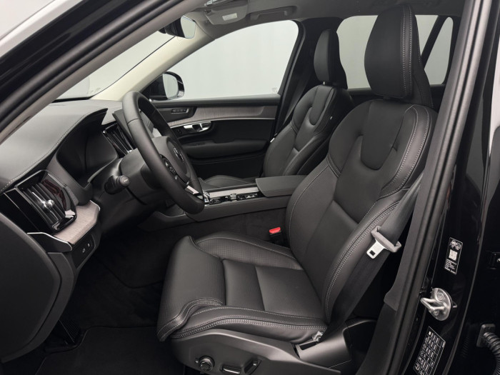 Volvo XC90 T8 AWD Plug-in BRIGHT PLUS 7m na operativní leasing