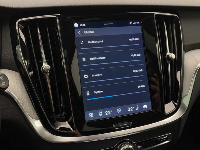 Volvo V60 B4 AUT BRIGHT PLUS na operativní leasing