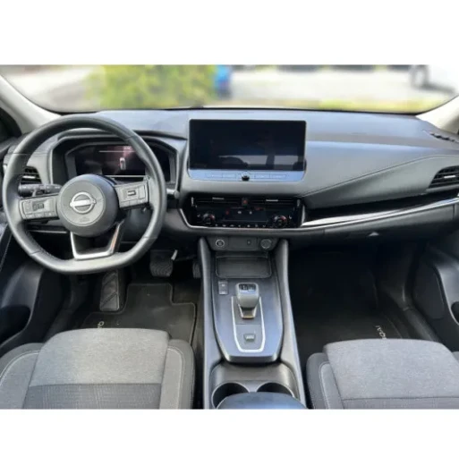 Nissan Qas. 1.3MHEV 158 N-Connecta AT na operativní leasing