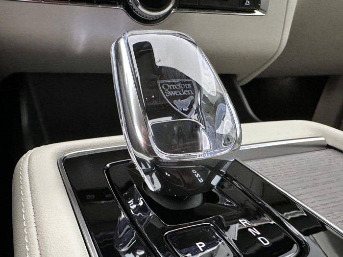 Volvo XC90 B5 AWD AUT BRIGHT PLUS 7míst na operativní leasing