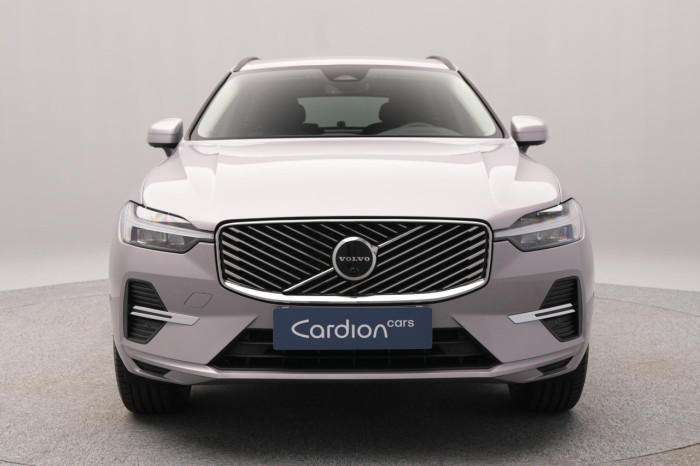 Volvo XC60 B5 AWD AUT CORE na operativní leasing