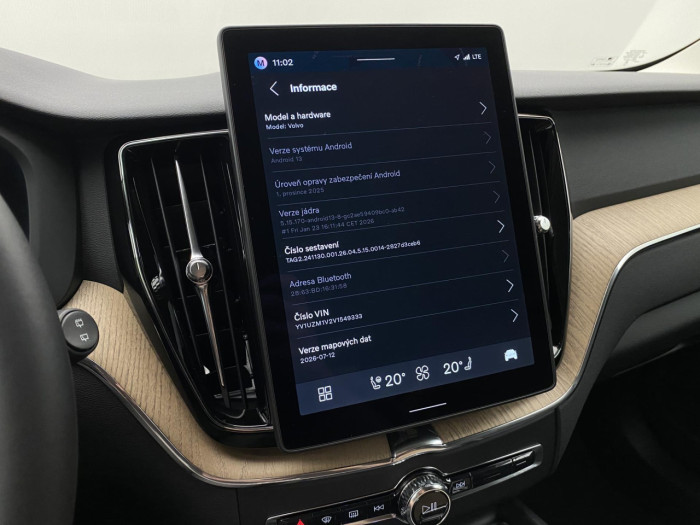 Volvo XC60 B5 AWD AUT BRIGHT PLUS na operativní leasing
