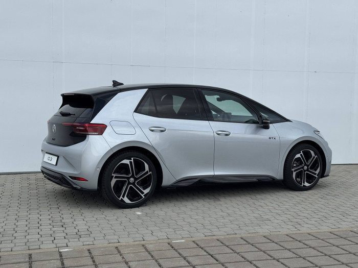 Volkswagen ID.3 GTX Performance 79kWh  / 240kW na operativní leasing
