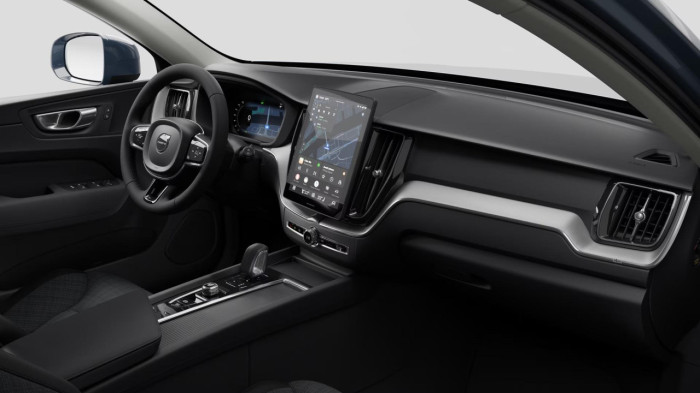Volvo XC60 B5 AWD AUT CORE na operativní leasing