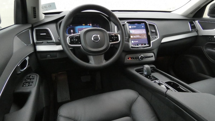 Volvo XC90 B5 AWD Core 7 míst na operativní leasing