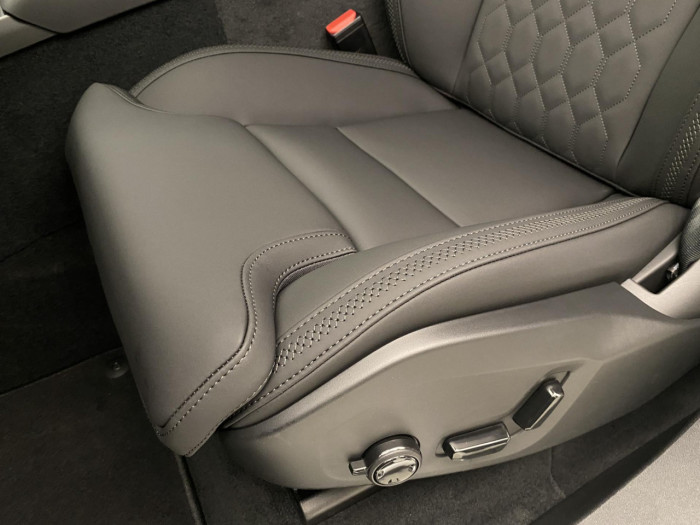 Volvo XC90 B5 AWD AUT BRIGHT PLUS 7míst na operativní leasing