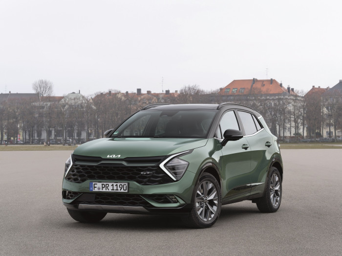 KIA Sportage 1.6 T-GDI 4x4 HEV 6AT EXCLUSIVE automat na operativní leasing