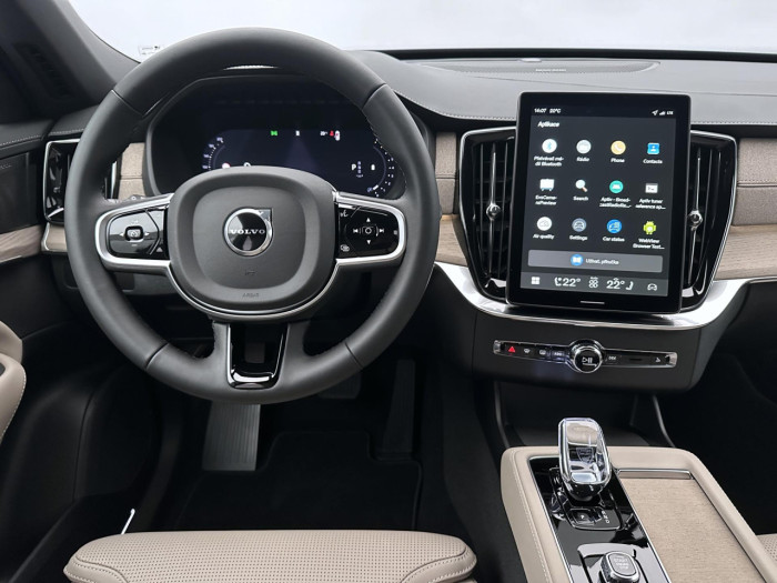 Volvo XC90 B5 AWD AUT DARK PLUS 7míst na operativní leasing