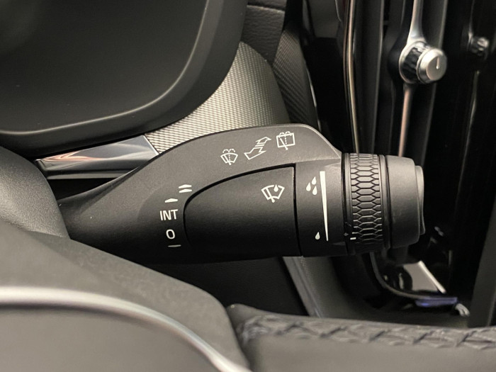 Volvo XC60 B5 AWD AUT ULTRA BLACK EDITION 2.0 Edition na operativní leasing